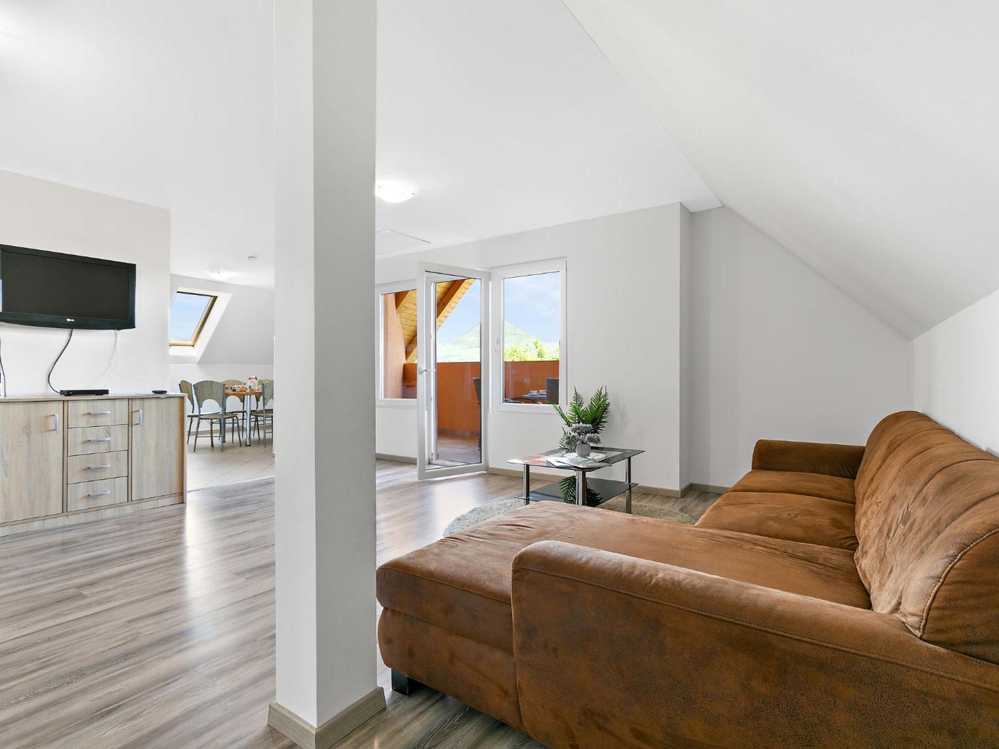 Apartment Beate - Bac121 By Interhome Badacsonytomaj Exterior foto